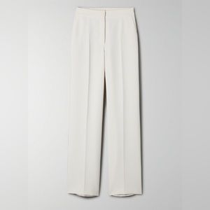 Wilfred
Alanya Pant
High-waisted wide-leg pants